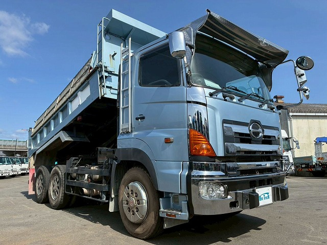 プロフィアダンプ