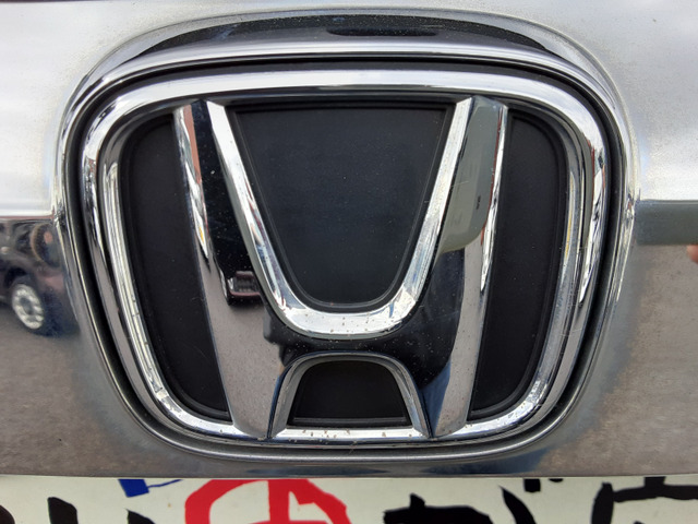 �_�񏑂̂����̓��[����FAX�݂̂ł��\�ł��BTEL�ɂČ��Ԃ��m�F���Ȃ���̂�������A�C�ɂȂ�ӏ��̎ʃ����M�������Ή��ł��܂��̂ŁA���C�y�ɂ��\���t�����������B