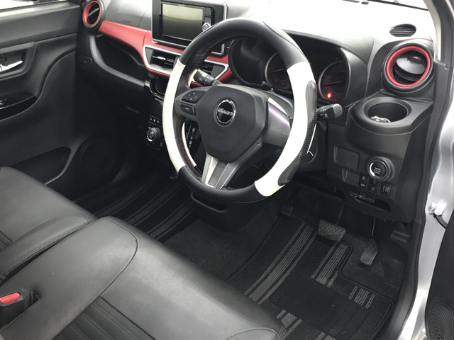 �y�i���Ӓ�ςݎԗ��z���X�̏��i�Ԃ͑S��AIS�Ӓ�ώԂł��B��3�ԋ@�ւɂ������ȍ���ŏC�����⑖�s�����̕s���\���͈�؂������܂���B(���ɂ����Ăłׁ̈A���Ӓ�̏ꍇ���������܂�)