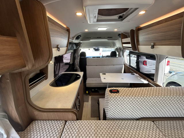 �g������̗ǂ����C�A�E�g�œ���҂ɂ����X�X��!