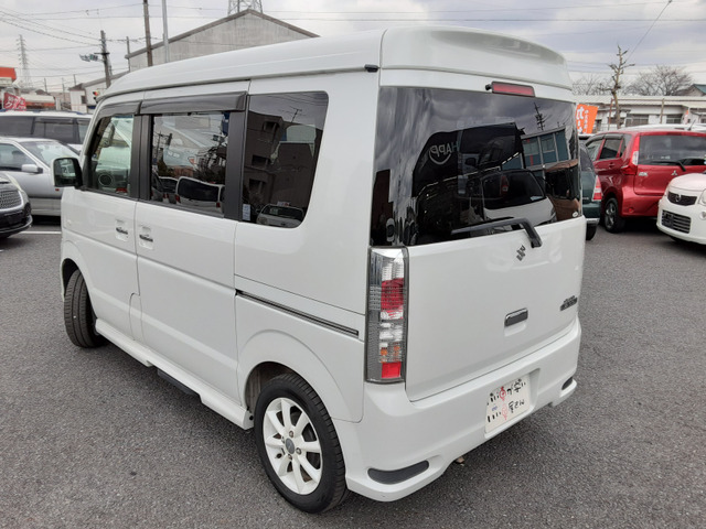 �O���d�グ�A�����A�j���d�グ�A�����N���[�j���O�v���܂��B���̒S���҂���������d�グ�A�[�Ԃ����Ē����܂��B