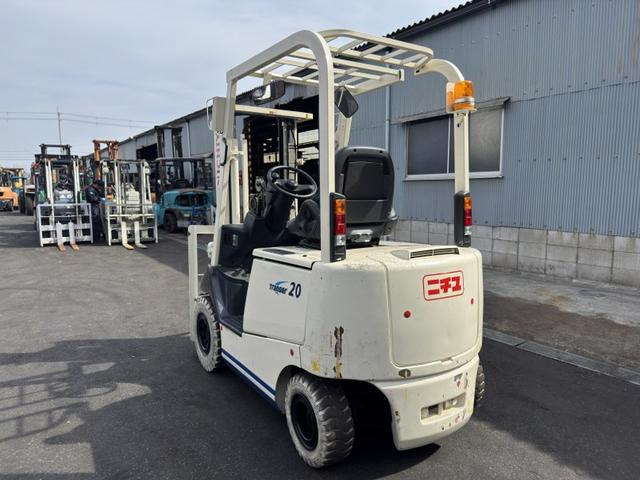 ニチユバッテリーフォークリフト