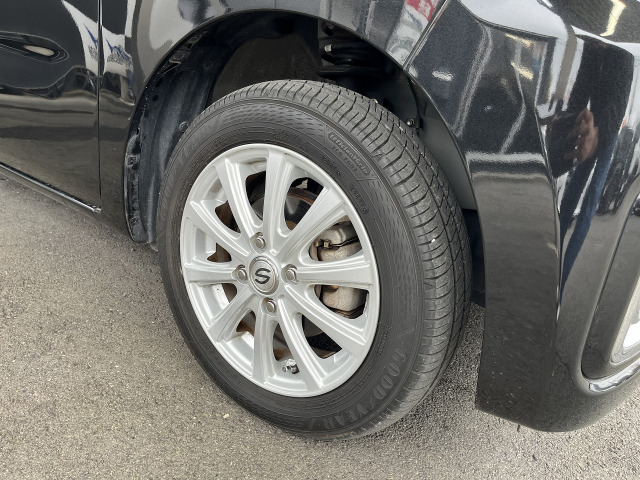 ���Ђł̓^�C����z�C�[���ȂǐV�i���璆�Â܂ő������戵�������Ă���܂��B�d�l�ύX��^�C�������Ȃǂ���]���������܂������x�����k�������B