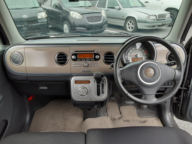 �卂�X�͌y�����Ԃ����C���Ɏ�舵���Ă���܂����A�{�X�ł̓R���p�N�g�J�[����~�j�o���A�A���Ԃ܂Ŏ�舵���Ă���܂��B�O���[�v�S�X�ŏ펞�݌�180��ȏ��葵���Ă���܂��B���I�d��������Ă���܂�!