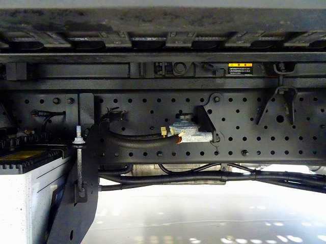 �R���^���N100L �V���[�V�� �K�~��/�}�t���[�h�� �d�グ�ɗ͂����Ă��܂��B