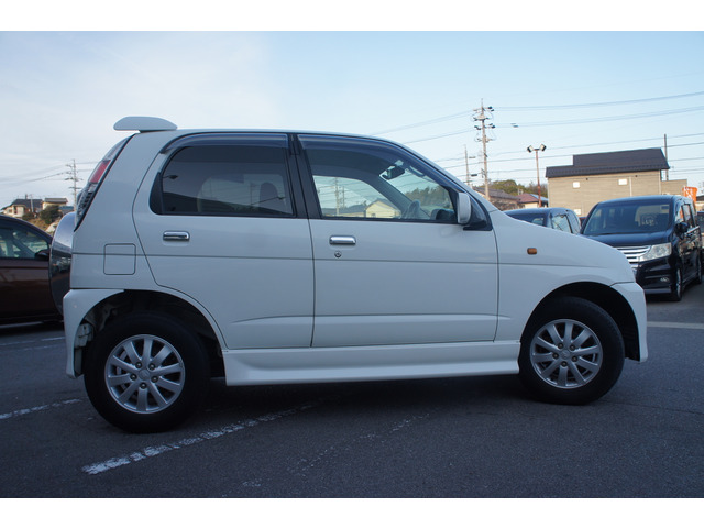 ���ÁA�V�i��HDD�i�r�AETC�A�n�f�W�`���[�i�[�A�t���b�v�_�E�����j�^�[�A�o�b�N���j�^�[�Ȃǉ��ł������k���������B����肩���芷���A�������ݎ��t���\�ł�!�|�[�^�u���i�r�t���Z�O�ȂǊe���[�J�[��舵���L