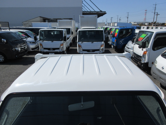 ���O���E�L���r����ł���