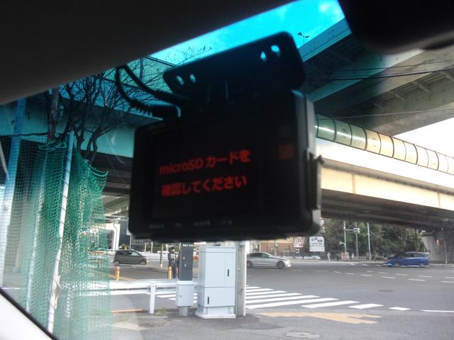 �R���e�b�N���h���C�u���R�[�_�[�B