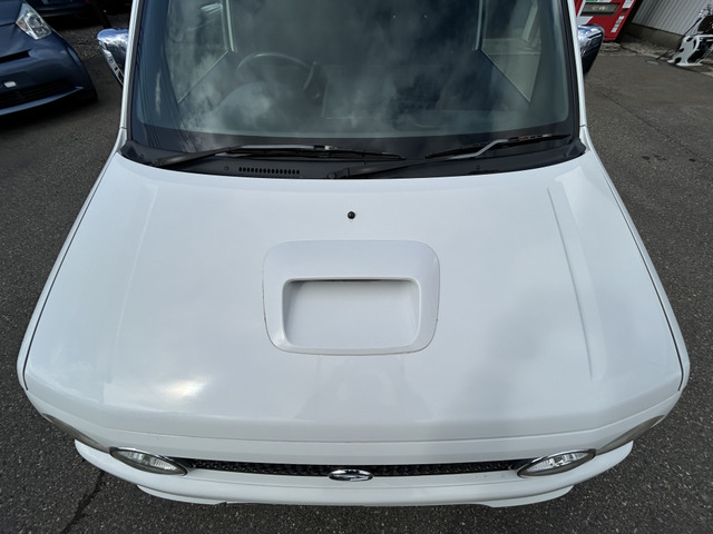 �y�x�����z���i�X�z���Ԃ������������܂��āA���ɗL�������܂��B�݌Ɏԗ��ɂȂ�܂��̂ŁA���񂲓s���̋X�������ɁA���ɗ��ĉ������B���X�\��������ƁA���ē����X���[�Y�ł��B