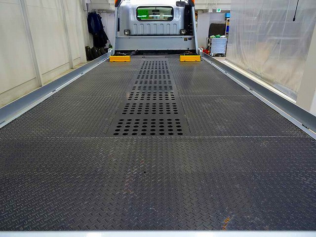 �ב����:567&times;216&times;10 �É̓��j�b�N/Neo5 UC-35NERS