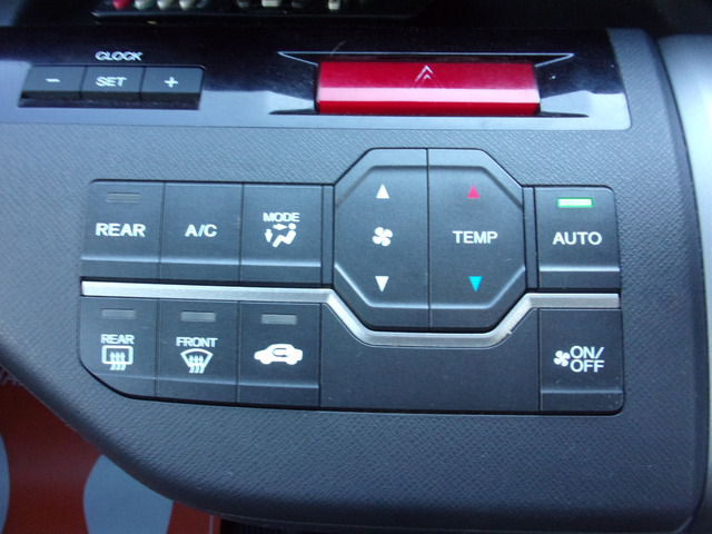 W�I�[�g�G�A�R���B