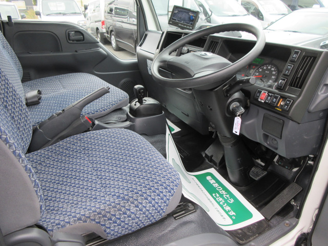 ☆内装・運転席廻りです☆