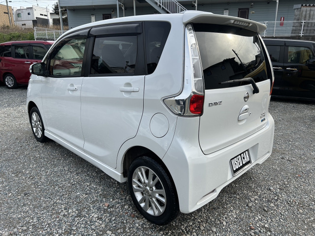 �����ɎԂ��K�v!���x�����X����̂����!����ȕ��ɂ��X�X���ł���