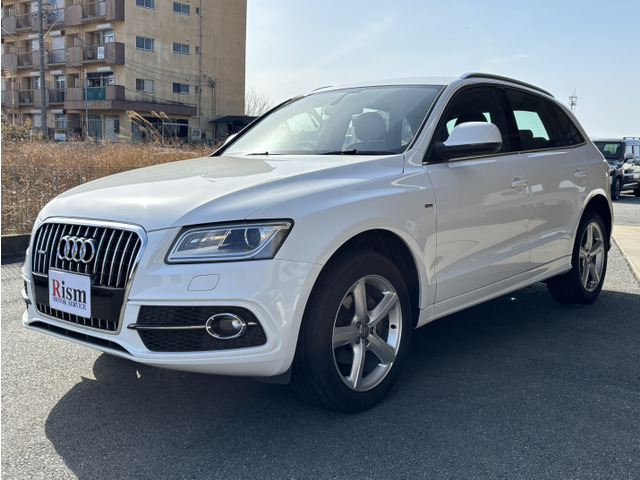 Q52.0 TFSI クワトロ 4WD