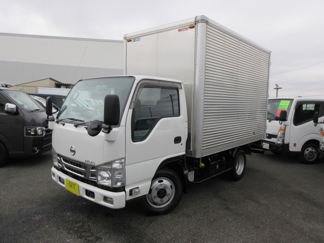 アトラス3.0 フルスーパーロー ディーゼル 4WD