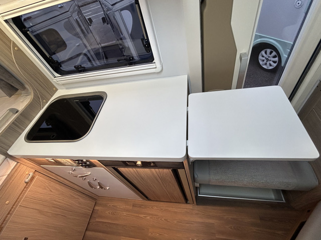 �L�X�Ƃ����L�b�`���X�y�[�X�v!