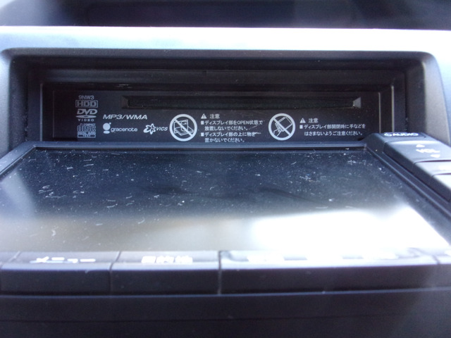 CD,DVD�X���b�g���B