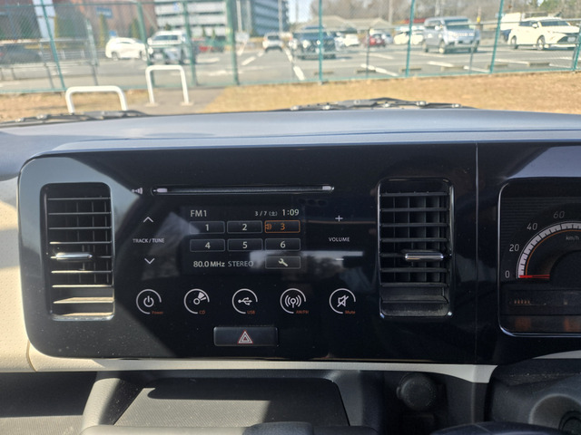 �o�b�N�J�����t���ł��B(�x�����z17.8���~�E�����Ɍ���E���s76000�L���E�x�������z�ɎԌ�2�N�܂܂�Ă܂��B)