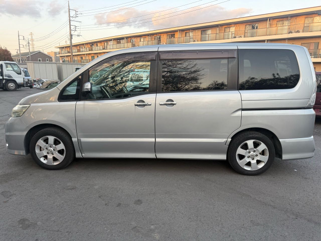 セレナ2.0 ハイウェイスター