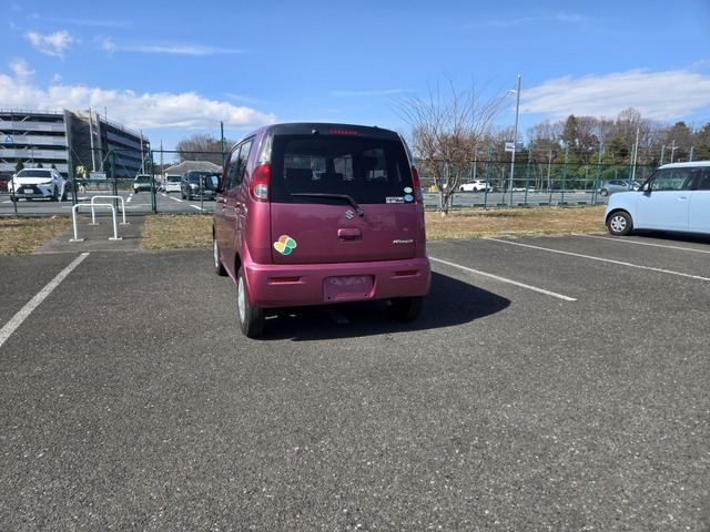 �g���₷���n�b�`�o�b�N�g�����N�ł��B(�x�����z17.8���~�E�����Ɍ���E���s76000�L���E�x�������z�ɎԌ�2�N�܂܂�Ă܂��B)