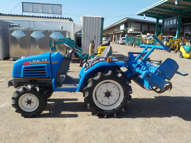 イセキトラクター