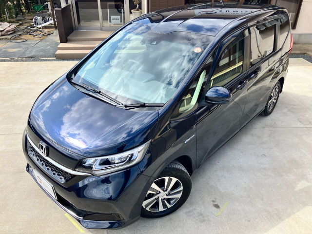 現在内装クリーニング中です☆彡 近日内装写真掲載いたします。しばらくお待ちください。