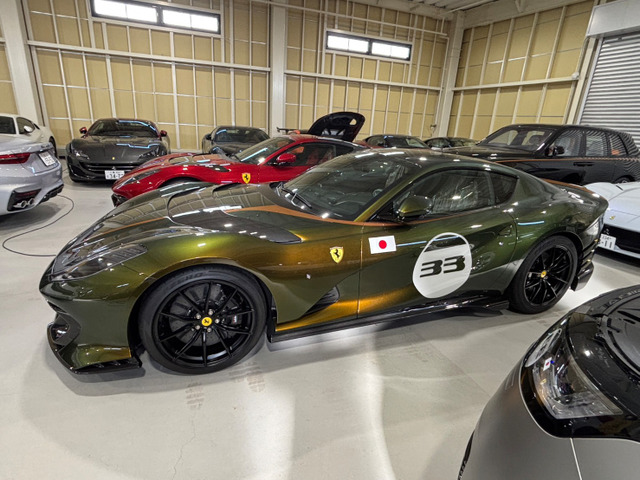 812コンペティツィオーネ6.5 V12 DCT