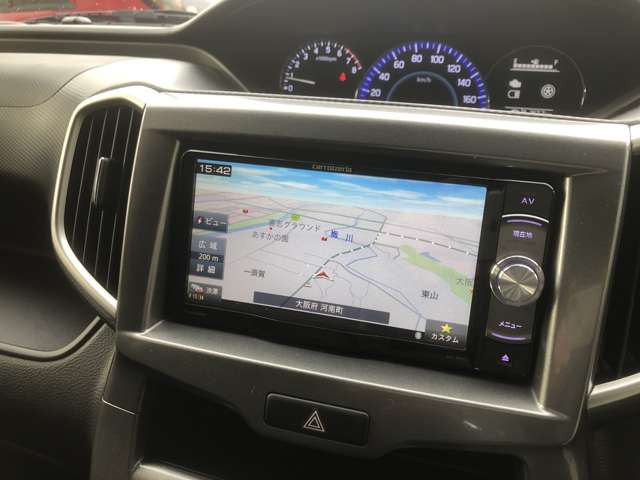 �i�r�͂������