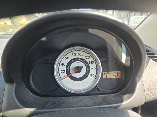 �����s�Ԃł��B(�x�����z19.8���~�E�����Ɍ���E�x�������z�ɎԌ�2�N�܂܂�Ă܂��B)