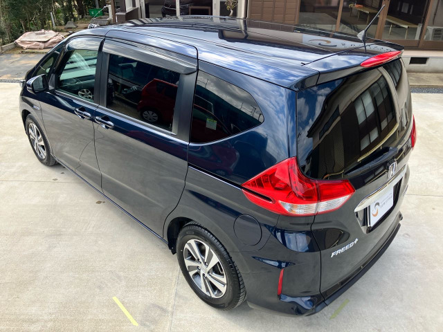 現在内装クリーニング中です☆彡 近日内装写真掲載いたします。しばらくお待ちください。