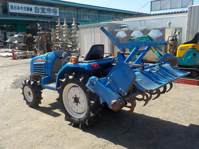 イセキトラクター