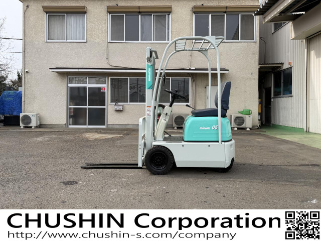 コマツ電動フォークリフト