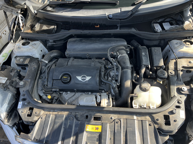 MINICROSSOVER（ミニ）クーパー S 中古車画像