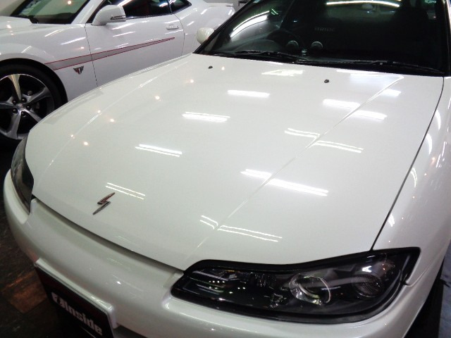 �ۊǏ󋵂��悭����̂���p�[���z���C�g�J���[�̃{�f�B&�������̍����N���A�w�b�h���C�g�ł��C�����͂̓o���p�[��t���̂��̂��Y��ɕ�C���ꑖ�s�ɍ������s���܂ޑ��s�`�F�b�N�ς݂ň��S�ł�