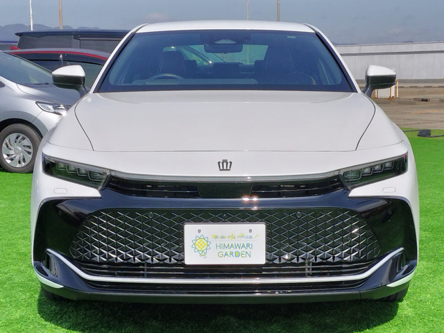 クラウンクロスオーバー2.4 RS アドバンスト E-Four advanced 4WD