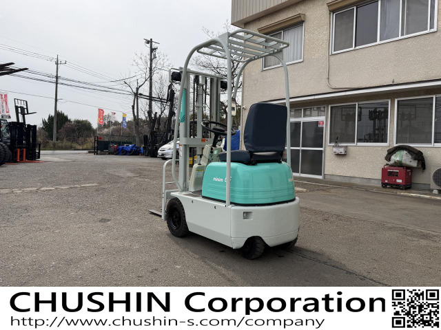 コマツ電動フォークリフト