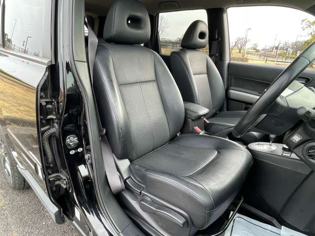 エクストレイル2.0 20GT ブラックエクストリーマーX ディーゼル 4WD