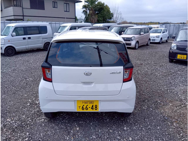 ���l�̔����[�h�ɑ����݌Ɏԗ���������܂��B