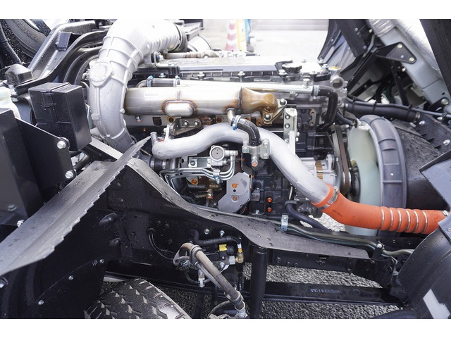 �L�x�ȃg���b�N�A���p�ԁA�n�C�G�[�X�Ȃǎ�舵���Ă���܂��B��xHP�������������Bhttp://www.vantruck.co.jp/