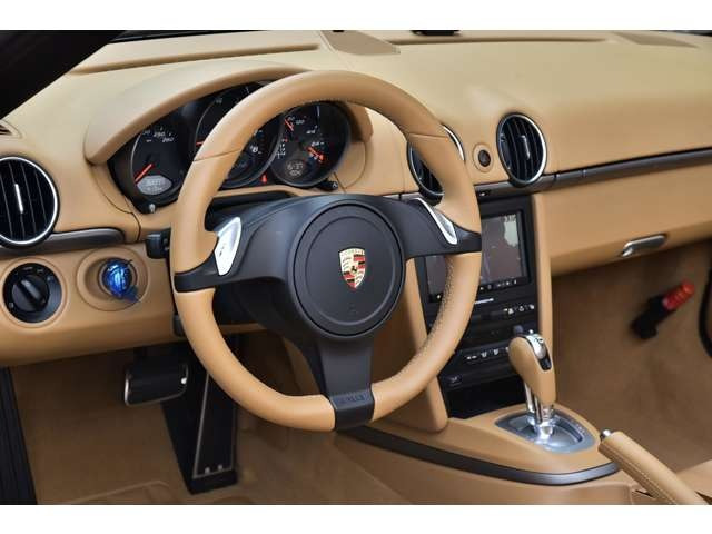 �y���i���Ԃ̂ݍ݌Ɂz���Ђł́A��ɐ��K�f�B�[���[����̃����I�[�i�[�ԁA���ЊǗ����[�U�[����ԁE����ԁA���Ћߗׂ̂��q�l����̒��ڔ���ԁA���ɂđ����]��4.5�_�ȏ�̍��i���ԗ���̔������Ē����Ă���܂��B