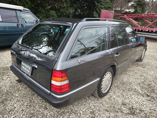 ミディアムクラスワゴン300TE