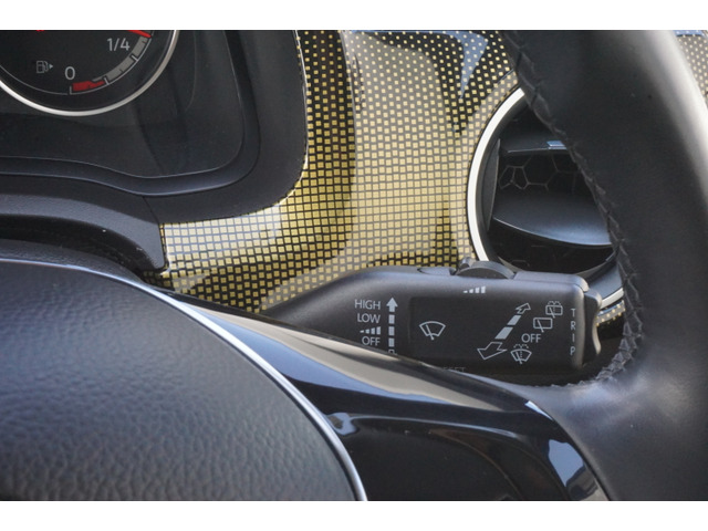 �E���̃��o�[�̓��C�p�[�̃��o�[�ł��B