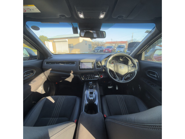 ヴェゼル1.5 ハイブリッド RS ホンダセンシング