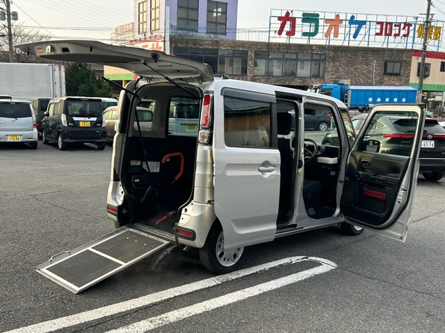 スペーシアハイブリッド(HYBRID) G ウィズ 車いす移動車 リアシート付