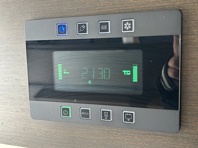 �C���t�H���[�V�����p�l����FF�q�[�^�[��e��d���i�A�d�����m�F�ł��܂�!