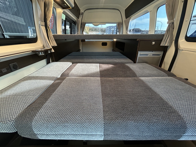 ��������Q��Ă�������ς߂�o���R��!���i�x�b�h���@��192cm&times;151�`122cm�ƂȂ��Ă���܂�!