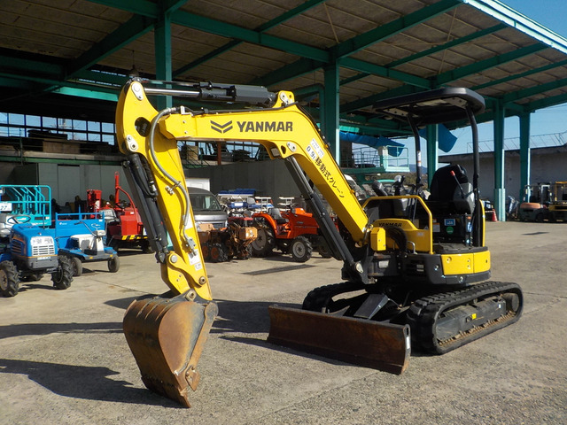 ヤンマーミニショベル