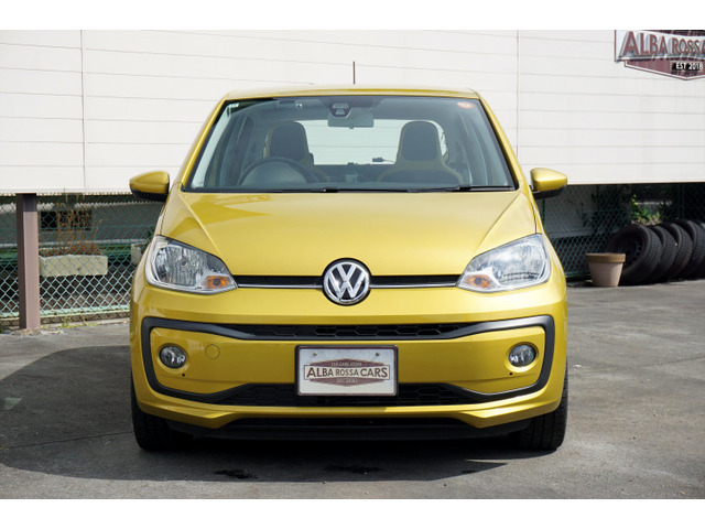 �O���͖ڗ��悤�ȃL�Y�͖����ƂĂ��L���C�ł��B�c���������ăL���C�ȃ{�f�B�ł��B