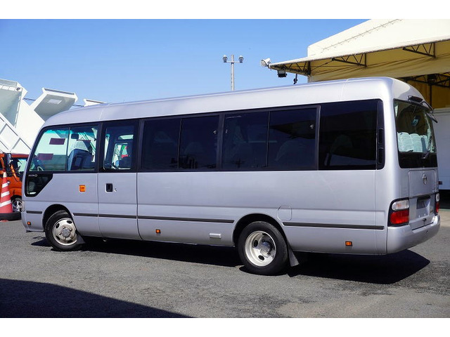 �o���E�g���b�N�Ƃ���1��1��d�l�̈قȂ镨�����A���m���Ɋ�Â�������₷�����������Ē����܂��B