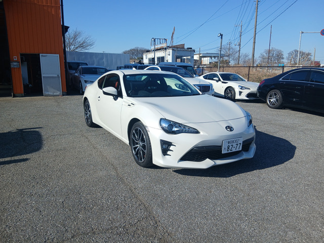 86（トヨタ）2.0 GT リミテッド 中古車画像